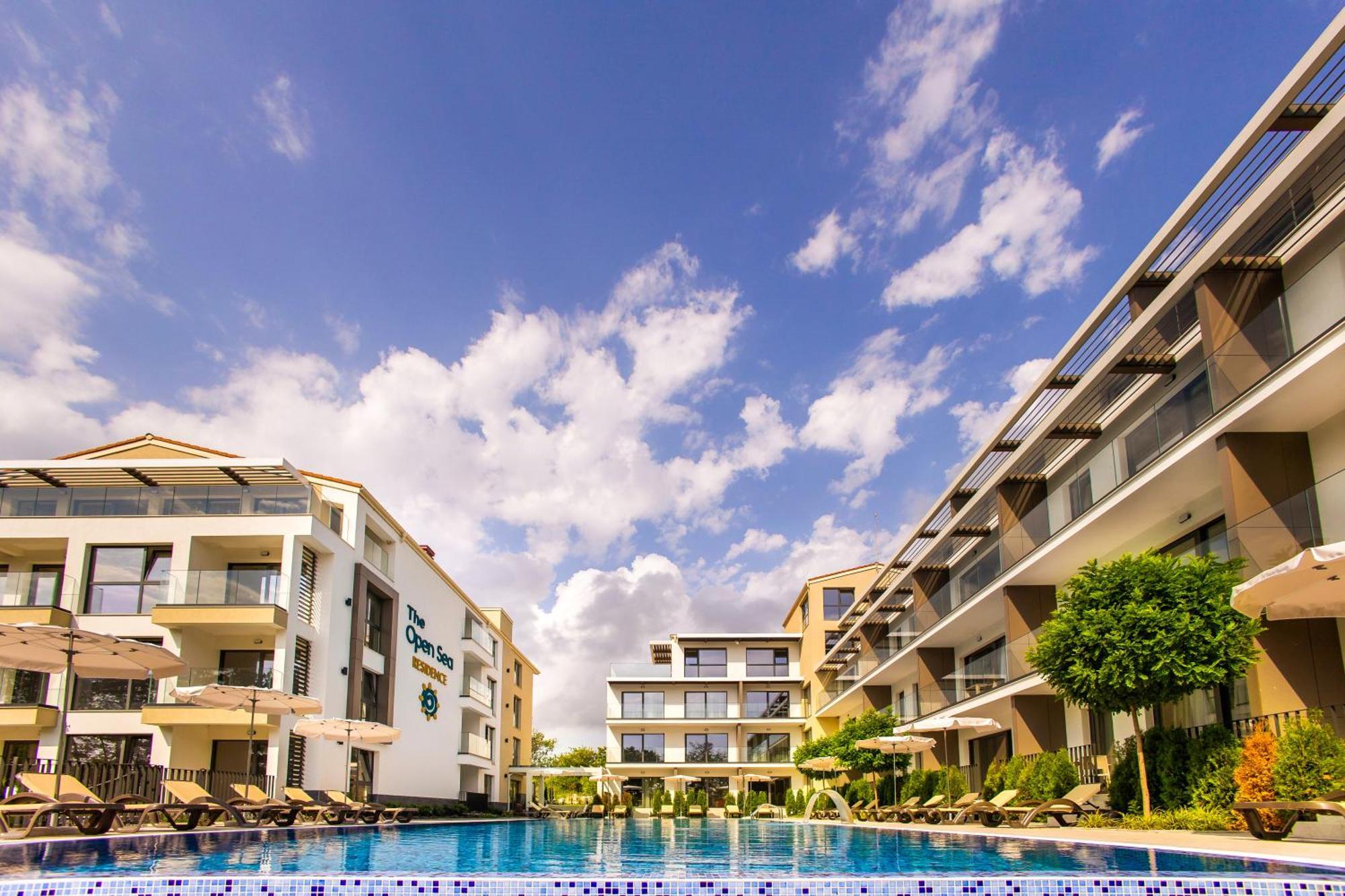 Open Sea Panorama Residence Obzor Exterior photo